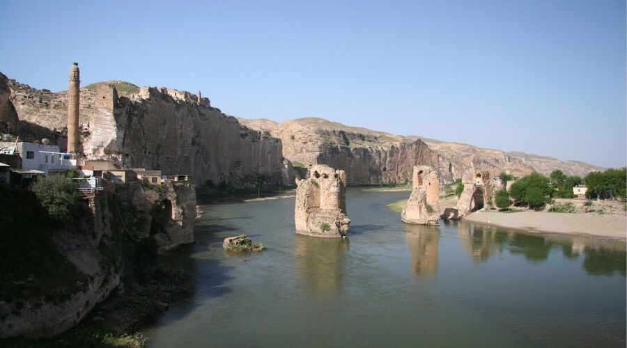 UÇAKLI BUTİK DİYARBAKIR MARDİN URFA GAZİANTEP